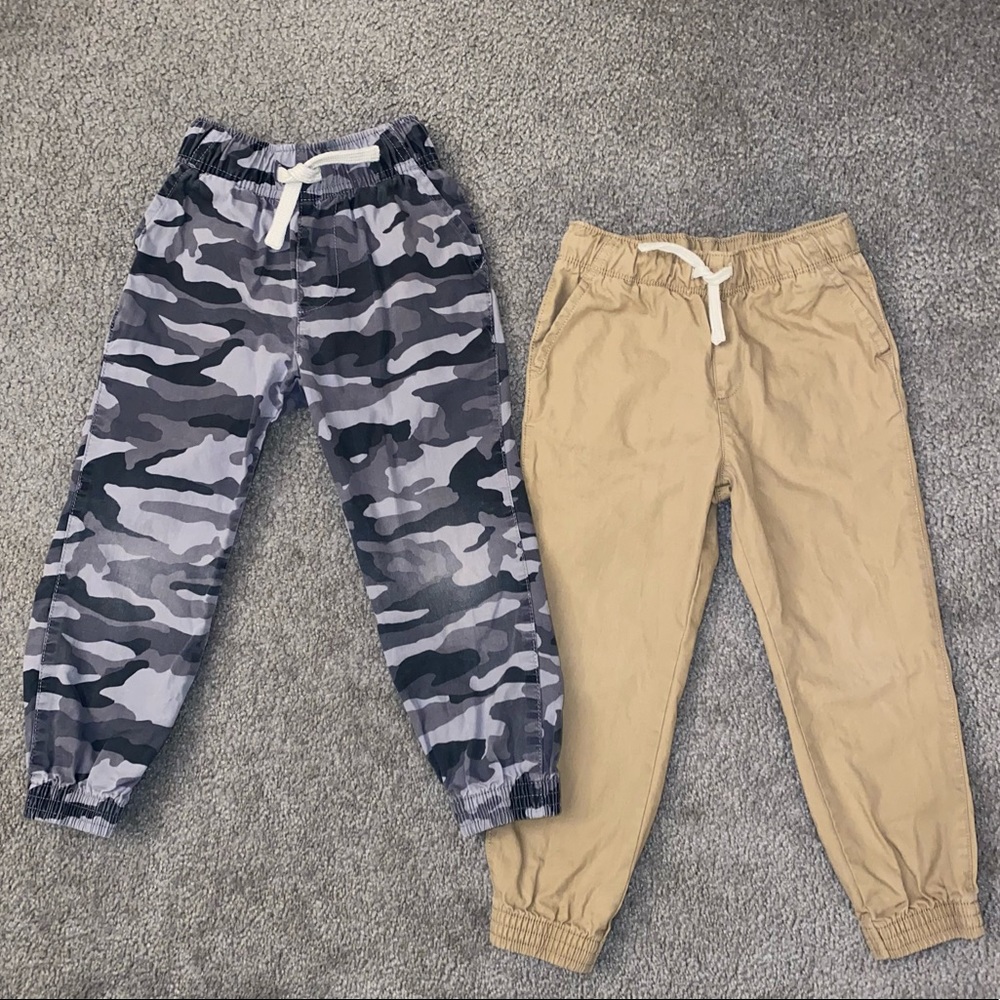 The Children’s Place: Boy’s Pants (size: 5)